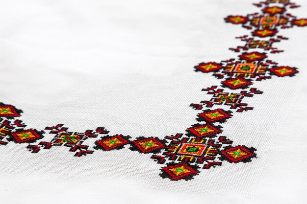 Detal haftu w tradycyjnym stylu